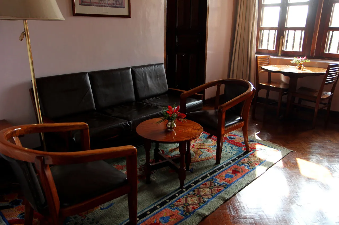Vajra Hotel — rooms and atmosphere