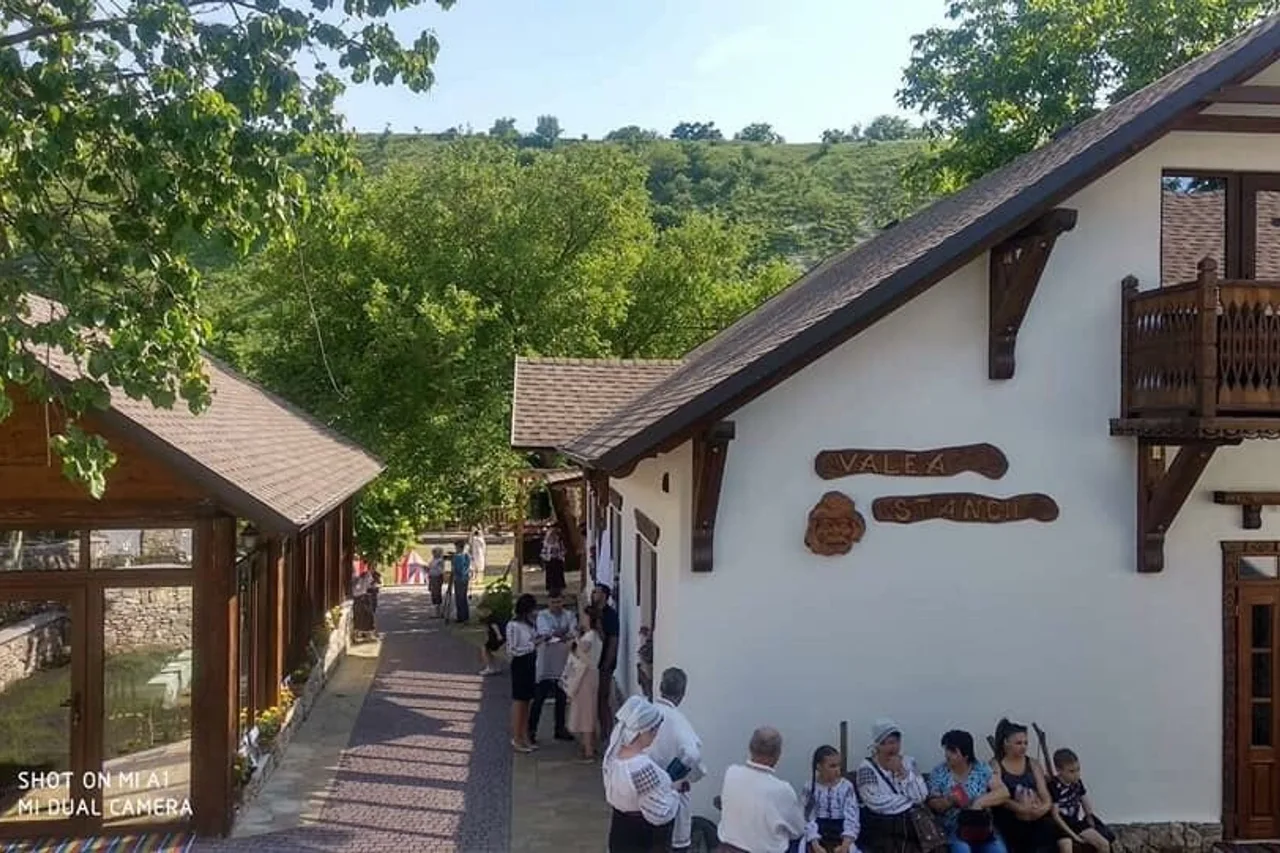 Valea Stancii — ภาพห้องพักและบรรยากาศ