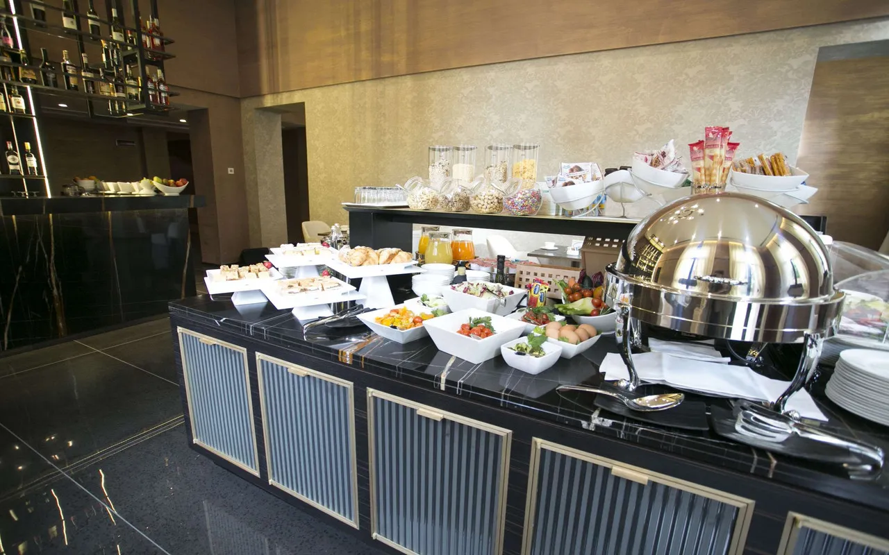 The Venice Times Hotel — rooms and atmosphere