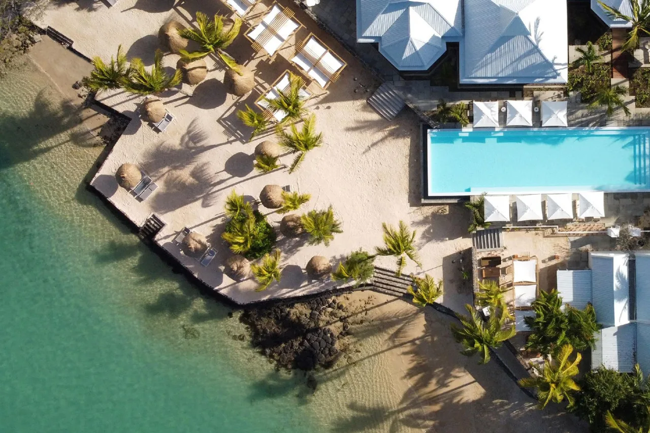 Veranda Grand Baie Hotel & Spa — ภาพห้องพักและบรรยากาศ