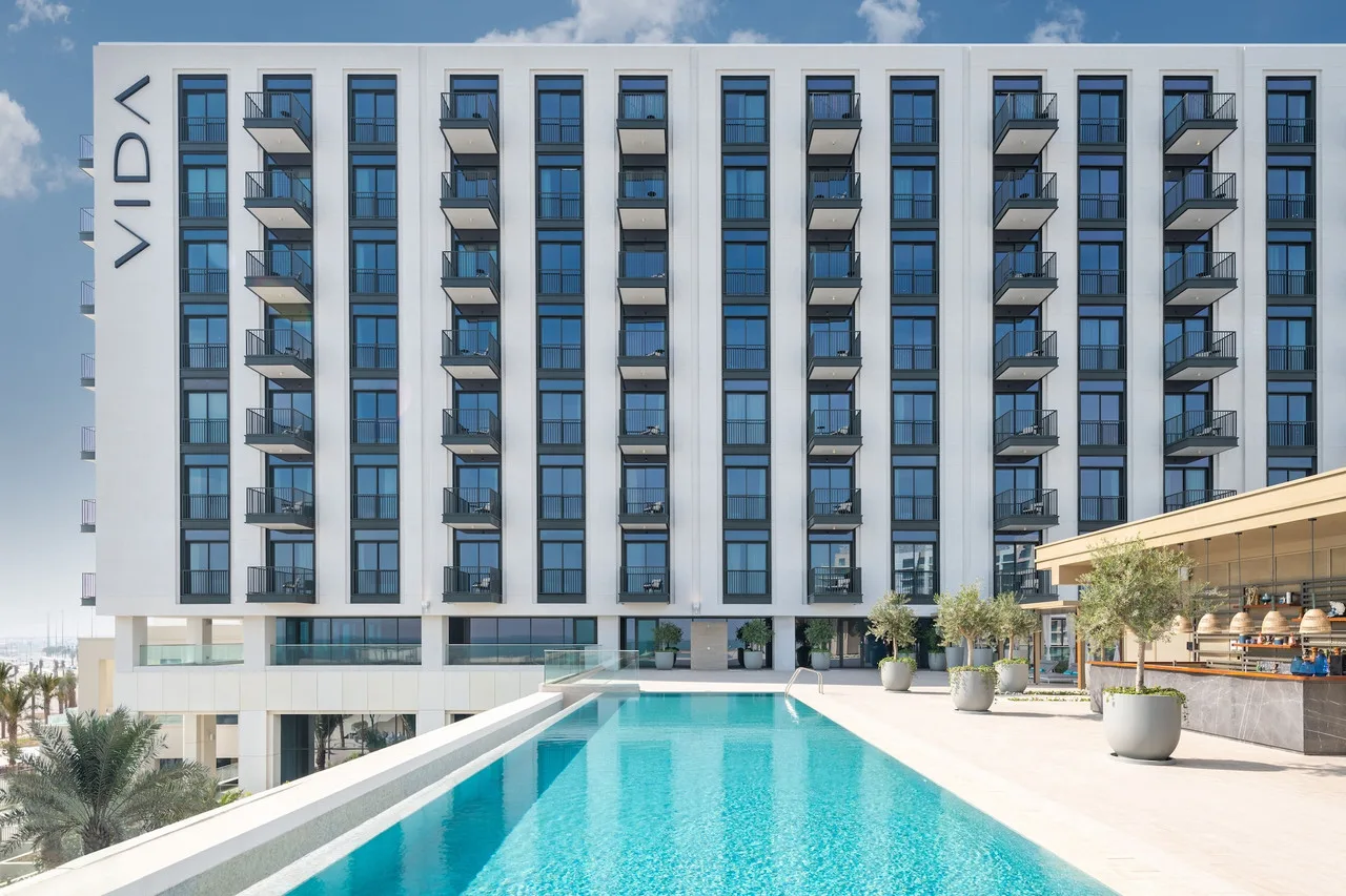 Vida Beach Resort Marassi Al Bahrain — ภาพห้องพักและบรรยากาศ