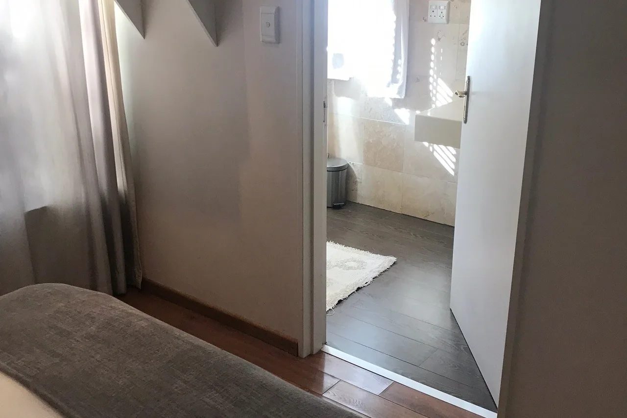 Villa Moringa Guesthouse — rooms and atmosphere