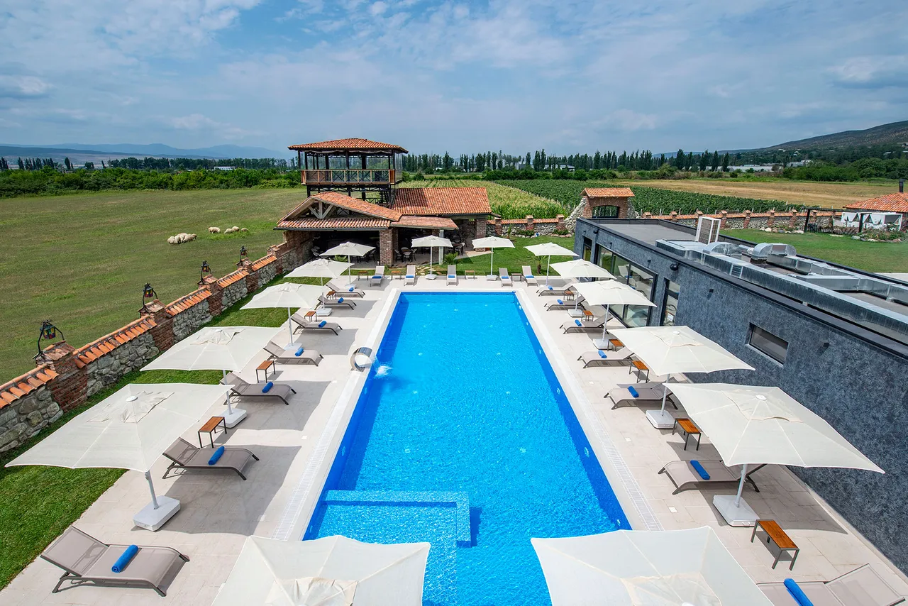 Villa Mosavali — ภาพห้องพักและบรรยากาศ