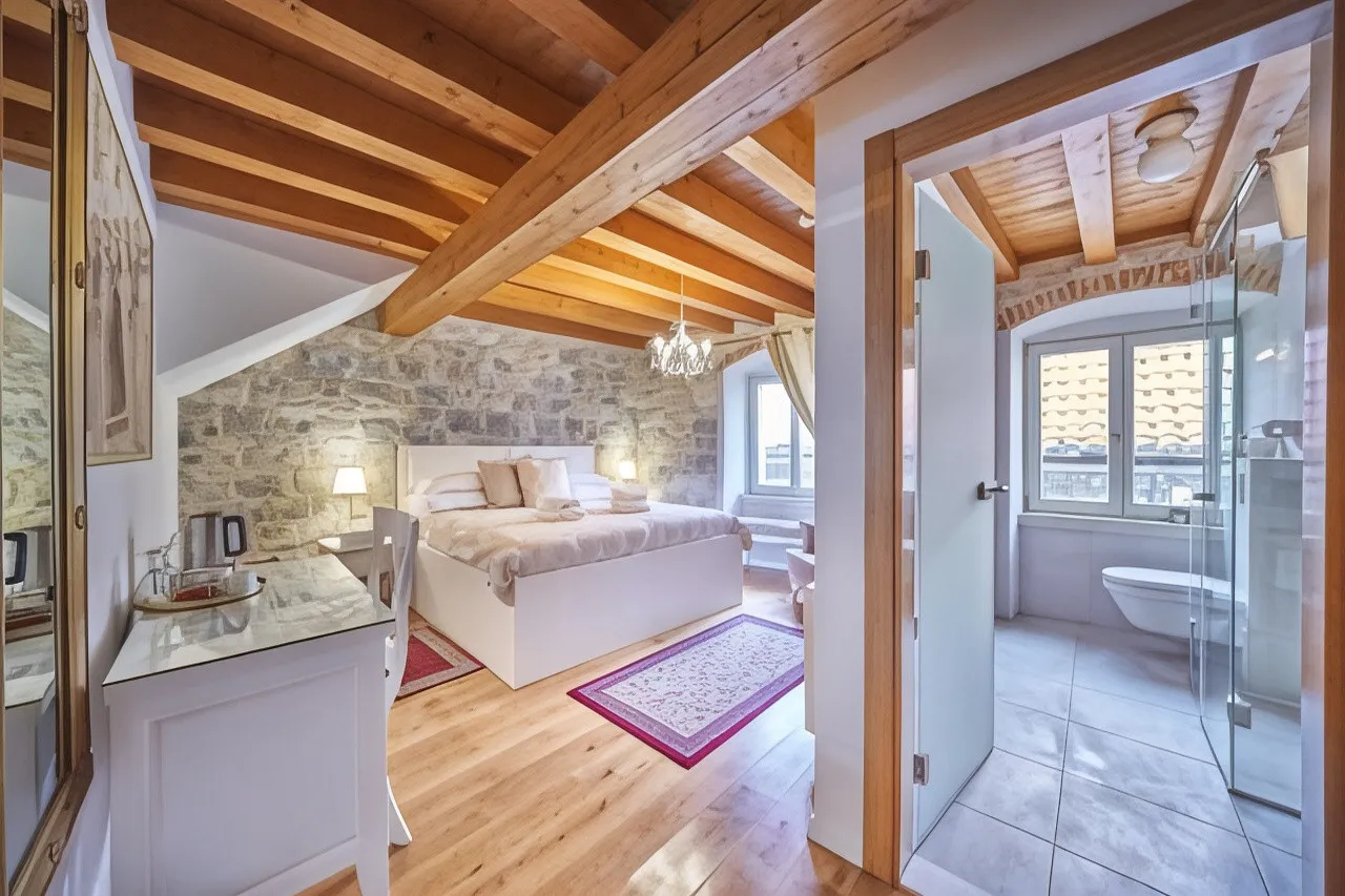 Villa Split Heritage Hotel — rooms and atmosphere