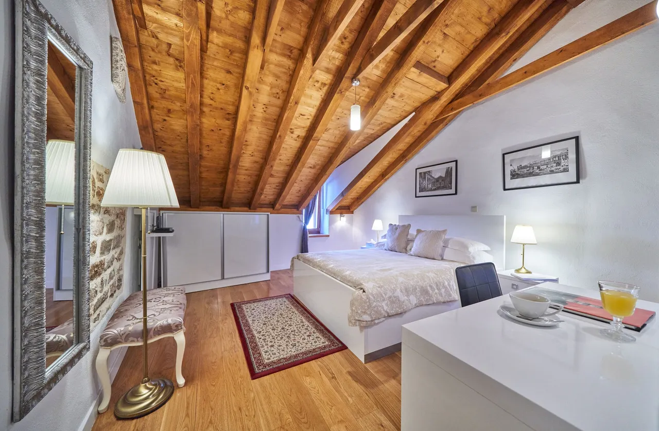 Villa Split Heritage Hotel — rooms and atmosphere