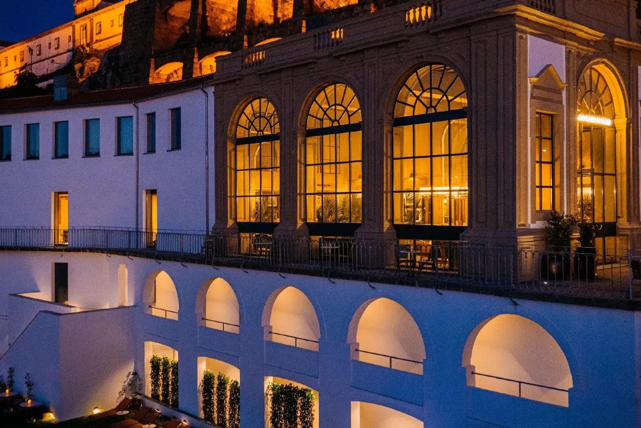 Vincci Ponte de Ferro — rooms and atmosphere