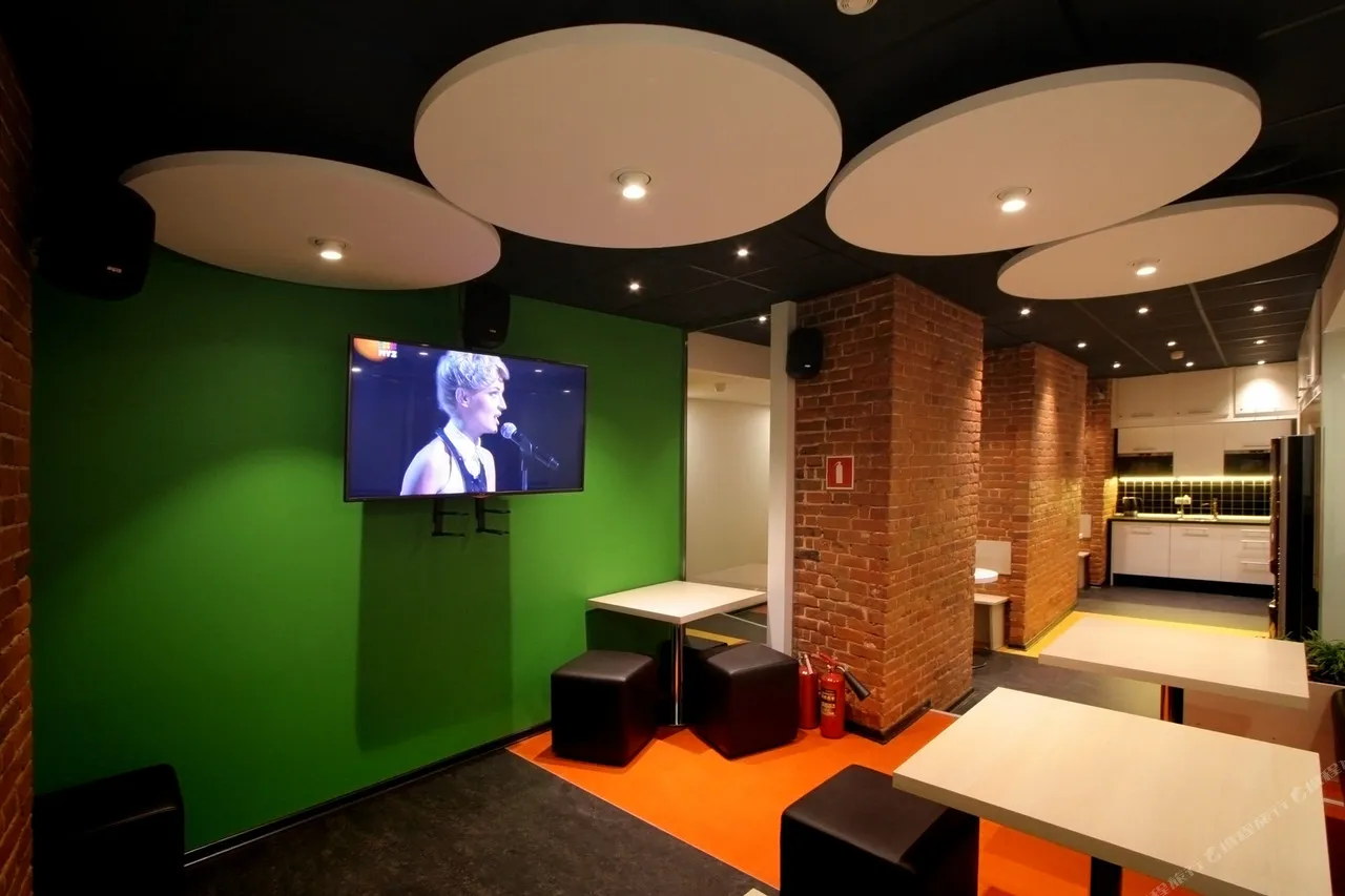Vinegret Hostel — rooms and atmosphere