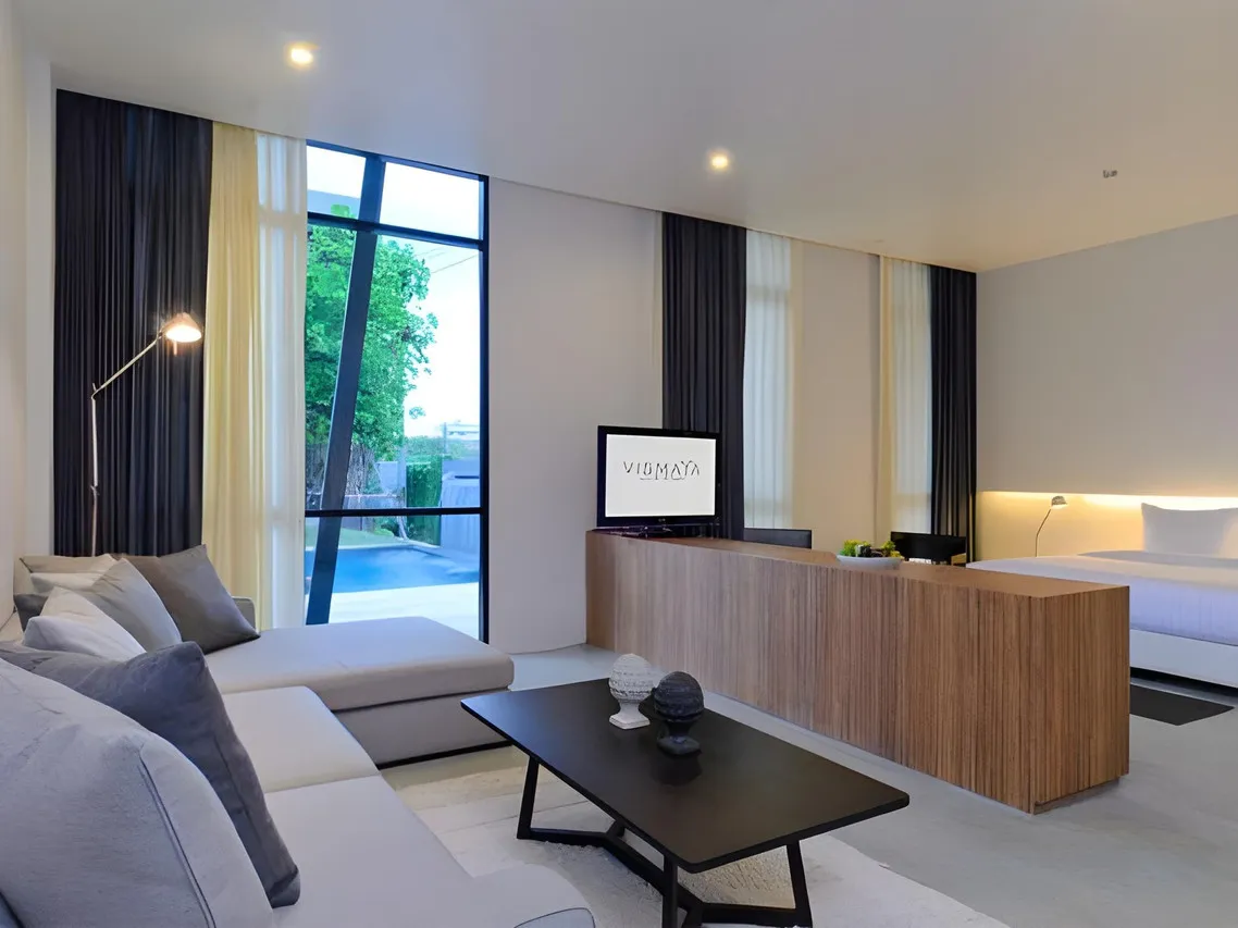 Vismaya Suvarnabhumi — rooms and atmosphere