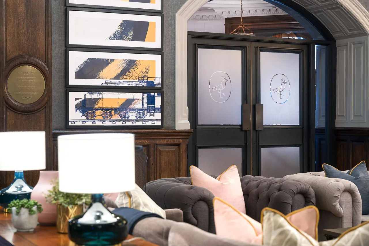voco Grand Central Glasgow by IHG — rooms and atmosphere