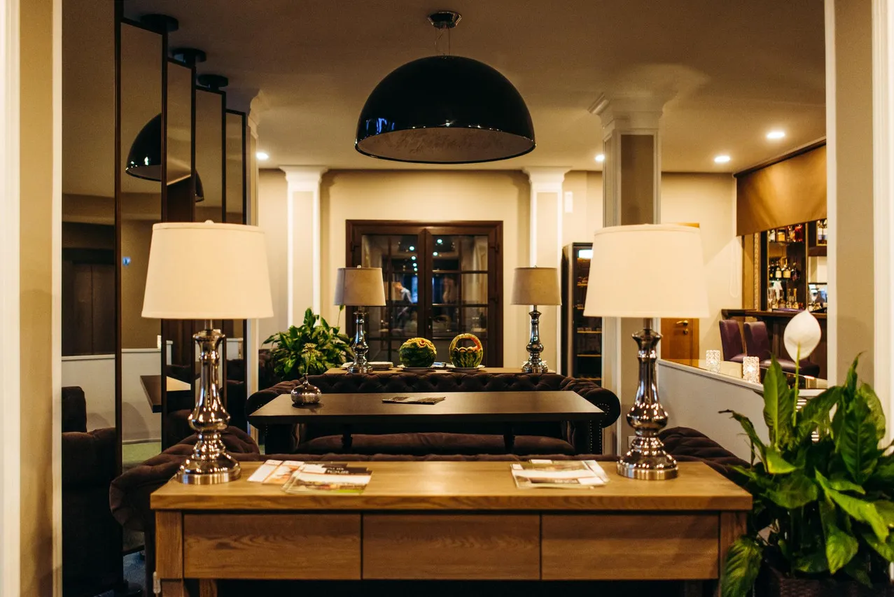 Volkhov Hotel — rooms and atmosphere