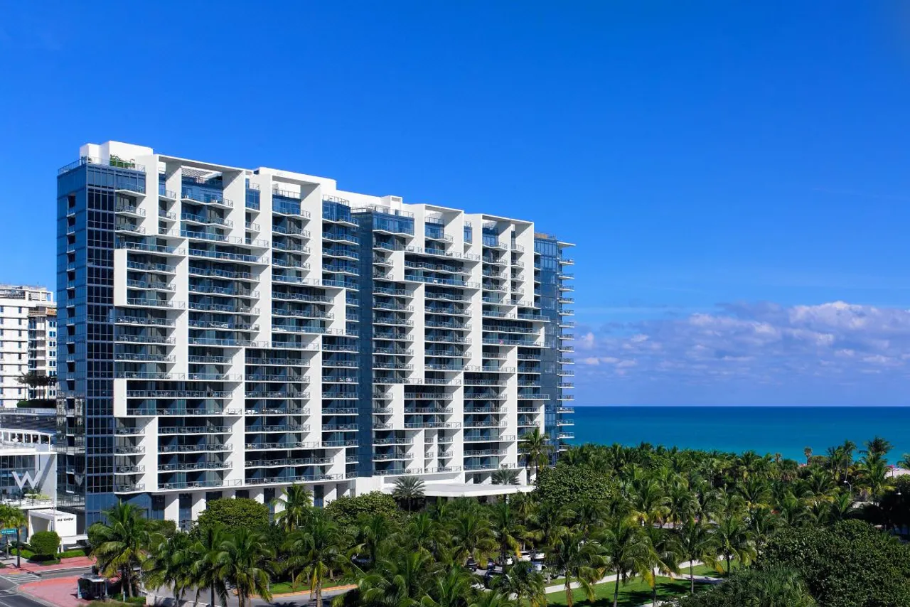 W South Beach — rooms and atmosphere