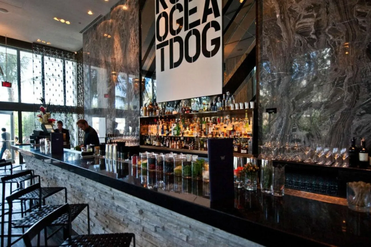W South Beach — rooms and atmosphere