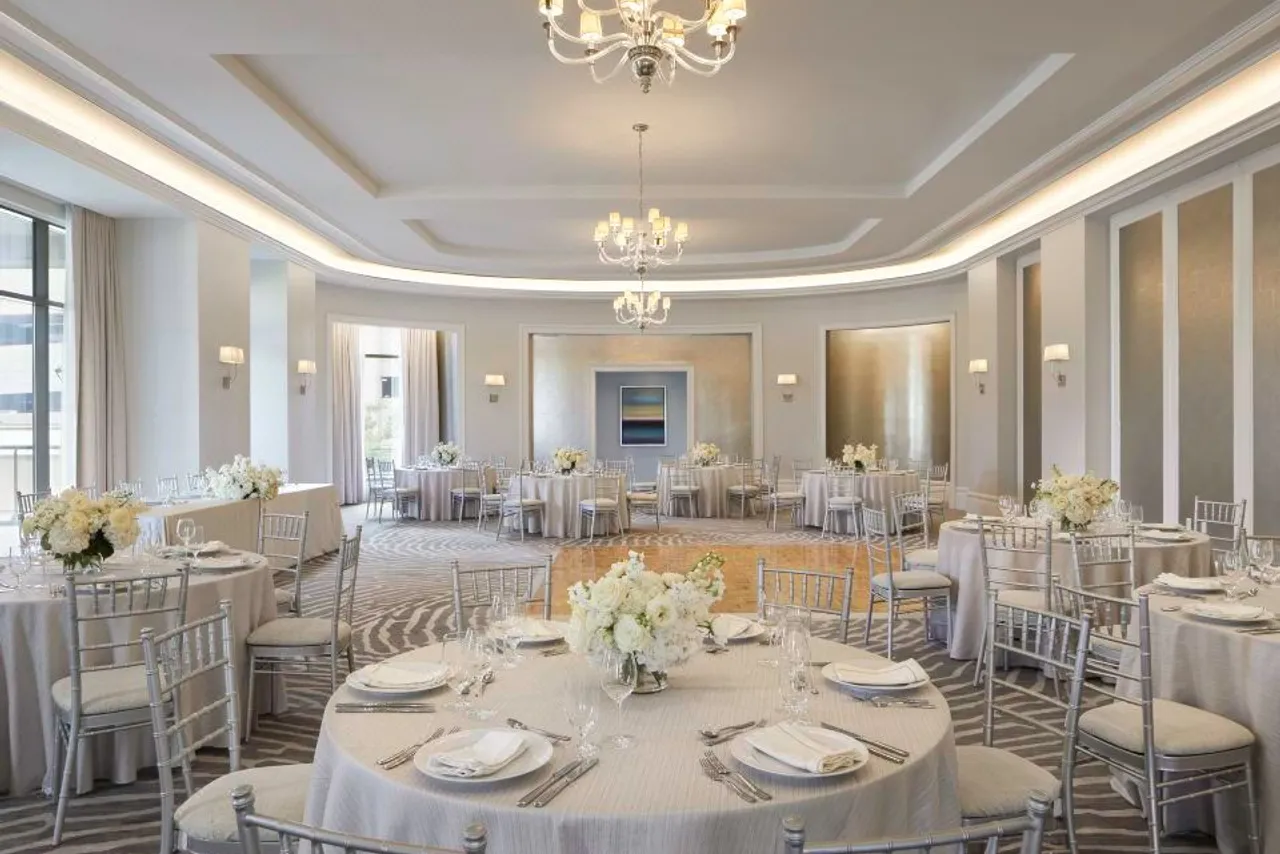 Waldorf Astoria Atlanta Buckhead — โรงแรมในแอตแลนตา