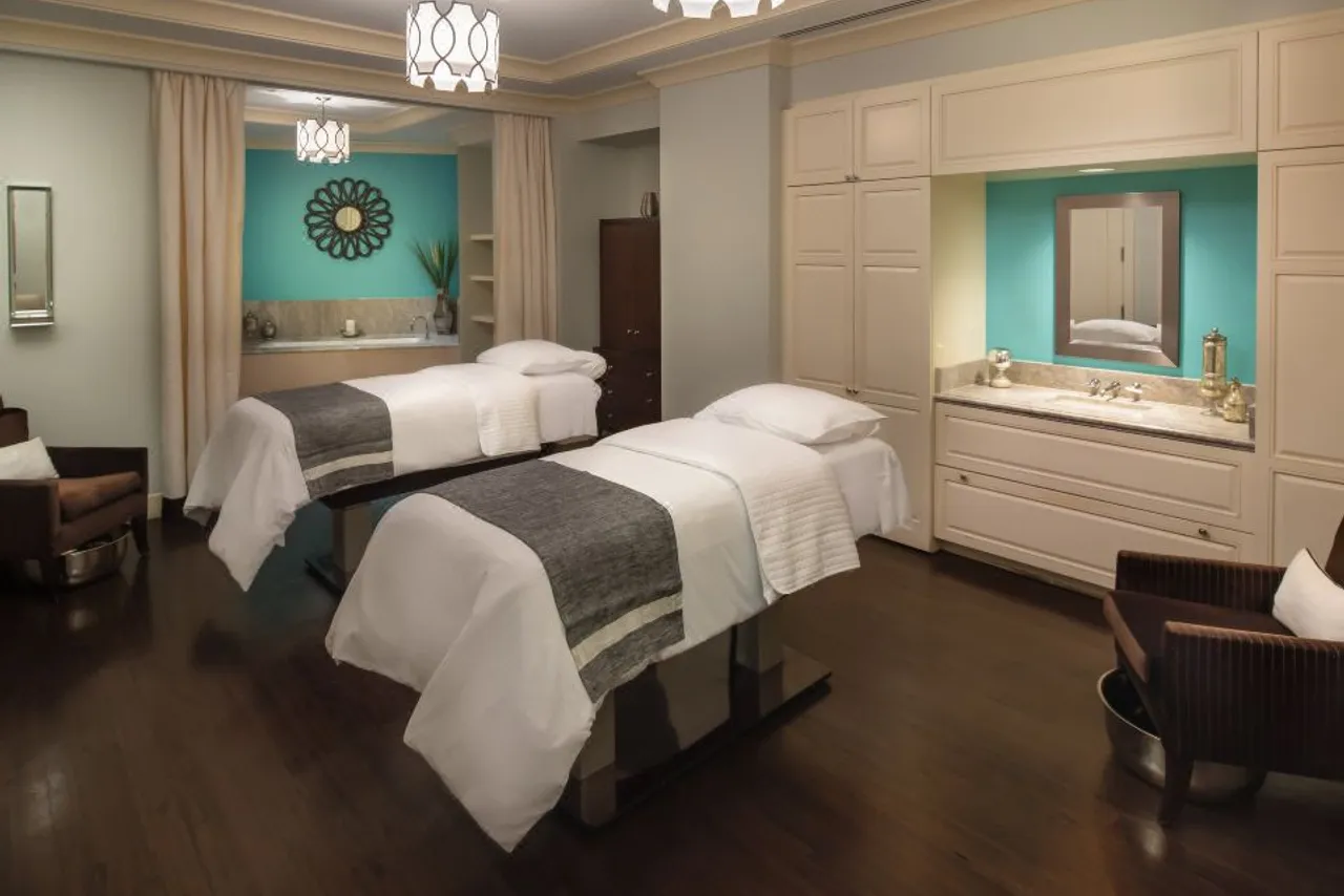 Waldorf Astoria Atlanta Buckhead — ภาพห้องพักและบรรยากาศ