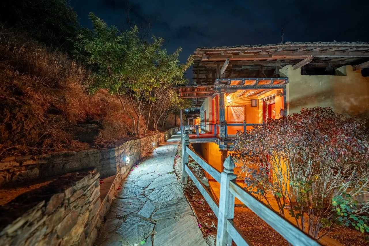 Wangdue Ecolodge — ภาพห้องพักและบรรยากาศ
