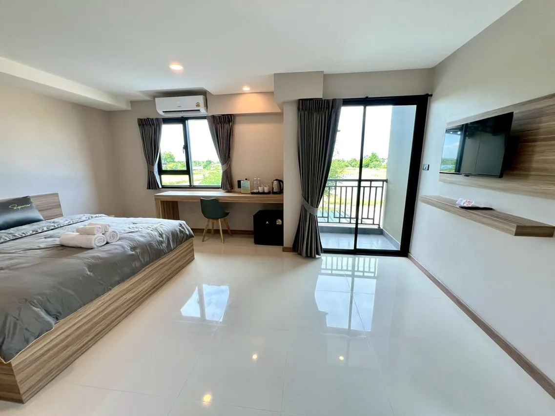 Wellgrow Service House — rooms and atmosphere