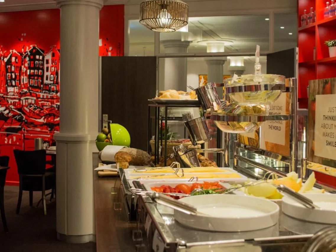 WestCord City Centre Hotel Amsterdam — rooms and atmosphere