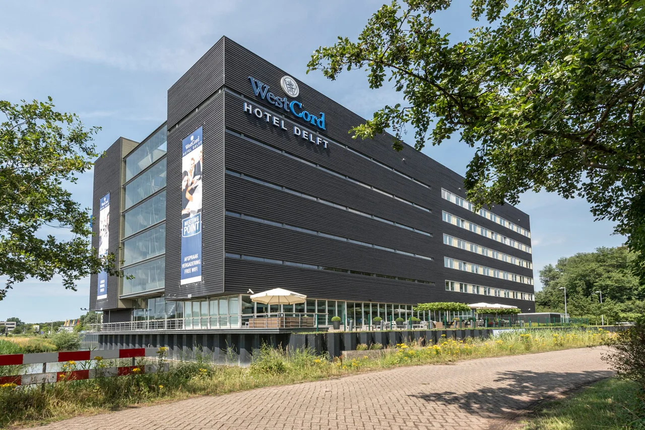 6 โรงแรมน่าพักใน Delft เนเธอร์แลนด์ — ที่พักเมืองเก่าริมคลอง Delft Blue