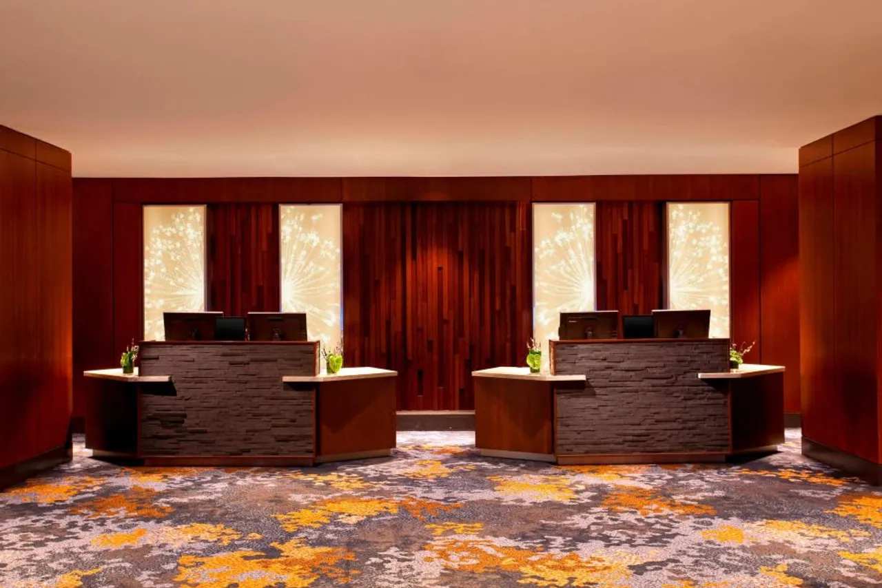 The Westin Peachtree Plaza, Atlanta — ภาพห้องพักและบรรยากาศ