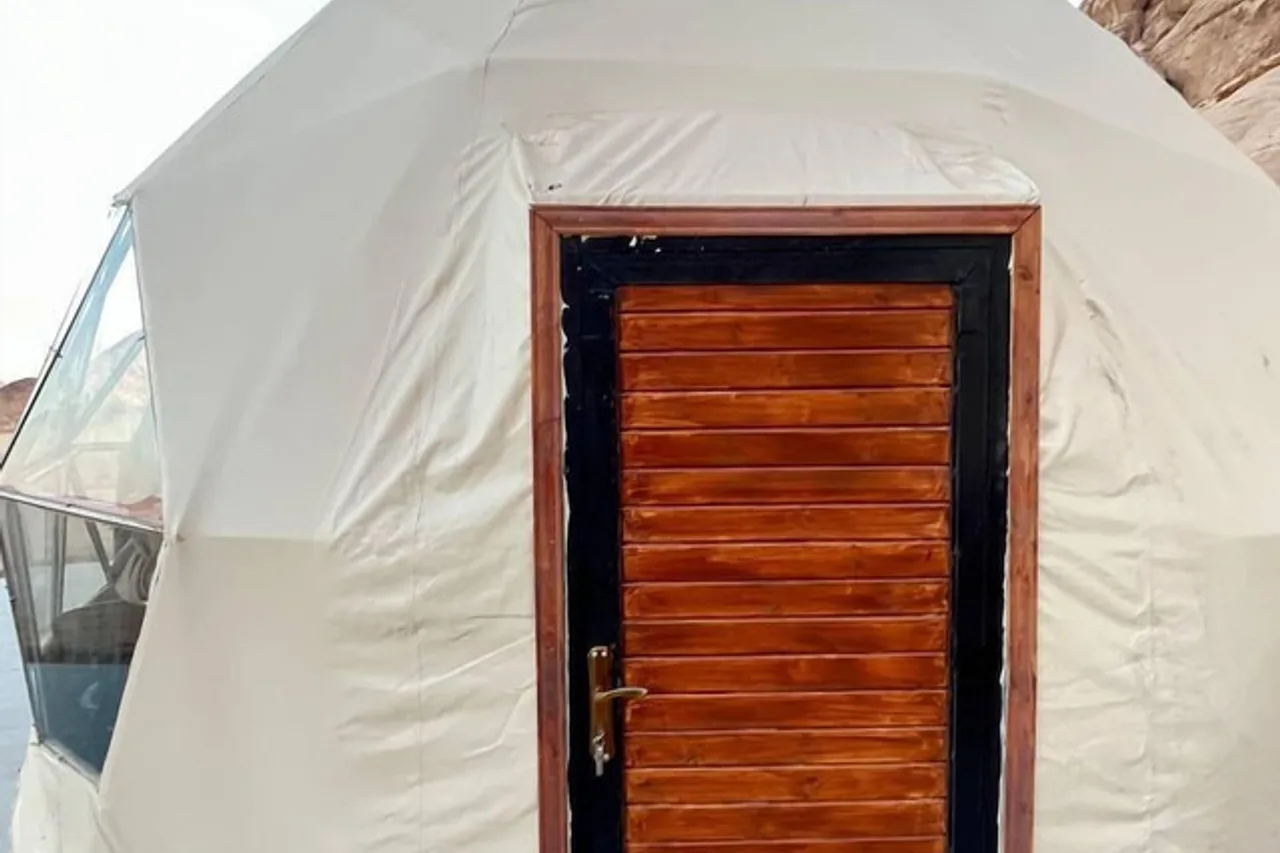 Wild Oryx Camp Bubbles