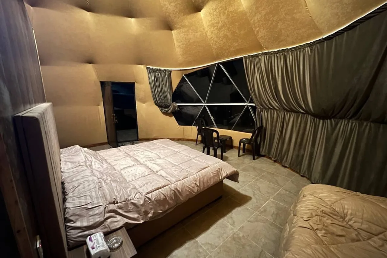 Wild Oryx Camp Bubbles — ภาพห้องพักและบรรยากาศ