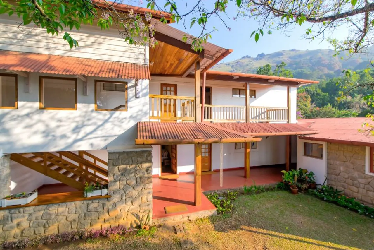 Windermere Estate — rooms and atmosphere