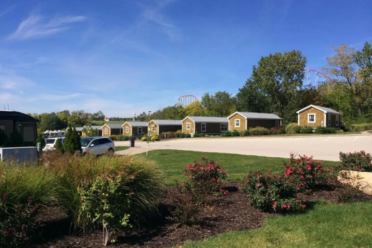 Worlds of Fun Village — ภาพห้องพักและบรรยากาศ