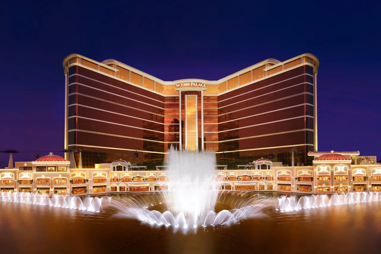 10 โรงแรมมาเก๊า น่าพักที่สุด — Cotai Strip · Macau Peninsula · Taipa (รีวิวลึก 2026 + 🎰 #1 gambling revenue world × 4 Vegas + 🛕 Ruins of St Paul UNESCO + 🥮 Egg Tart + 🇵🇹 Portuguese 442 ปี)
