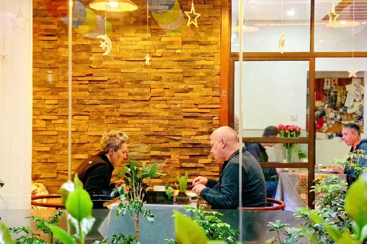 Xiao Wu Ding Inn Zhangjiajie — rooms and atmosphere