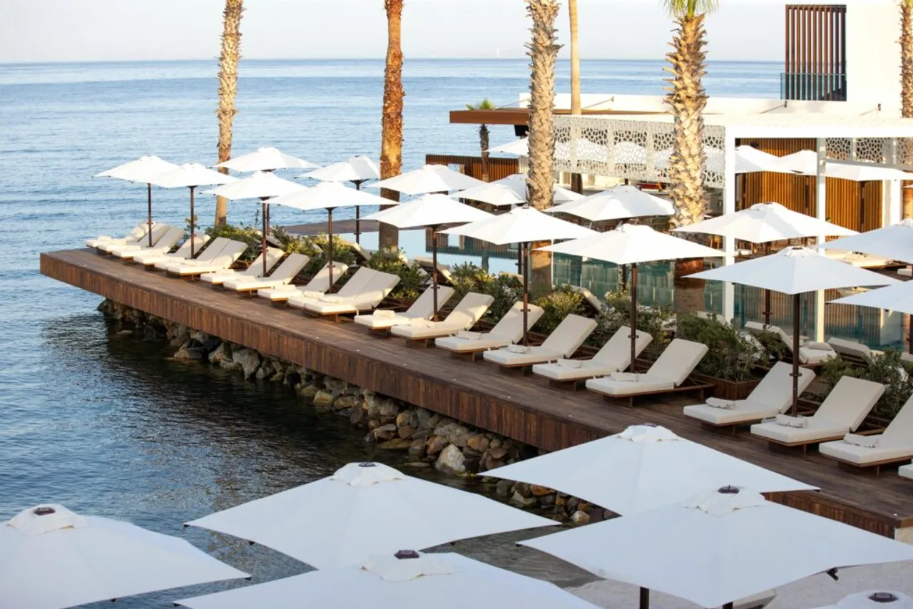 Yalikavak Marina Hotel by Social Living Collection — โรงแรมในโบดรุม