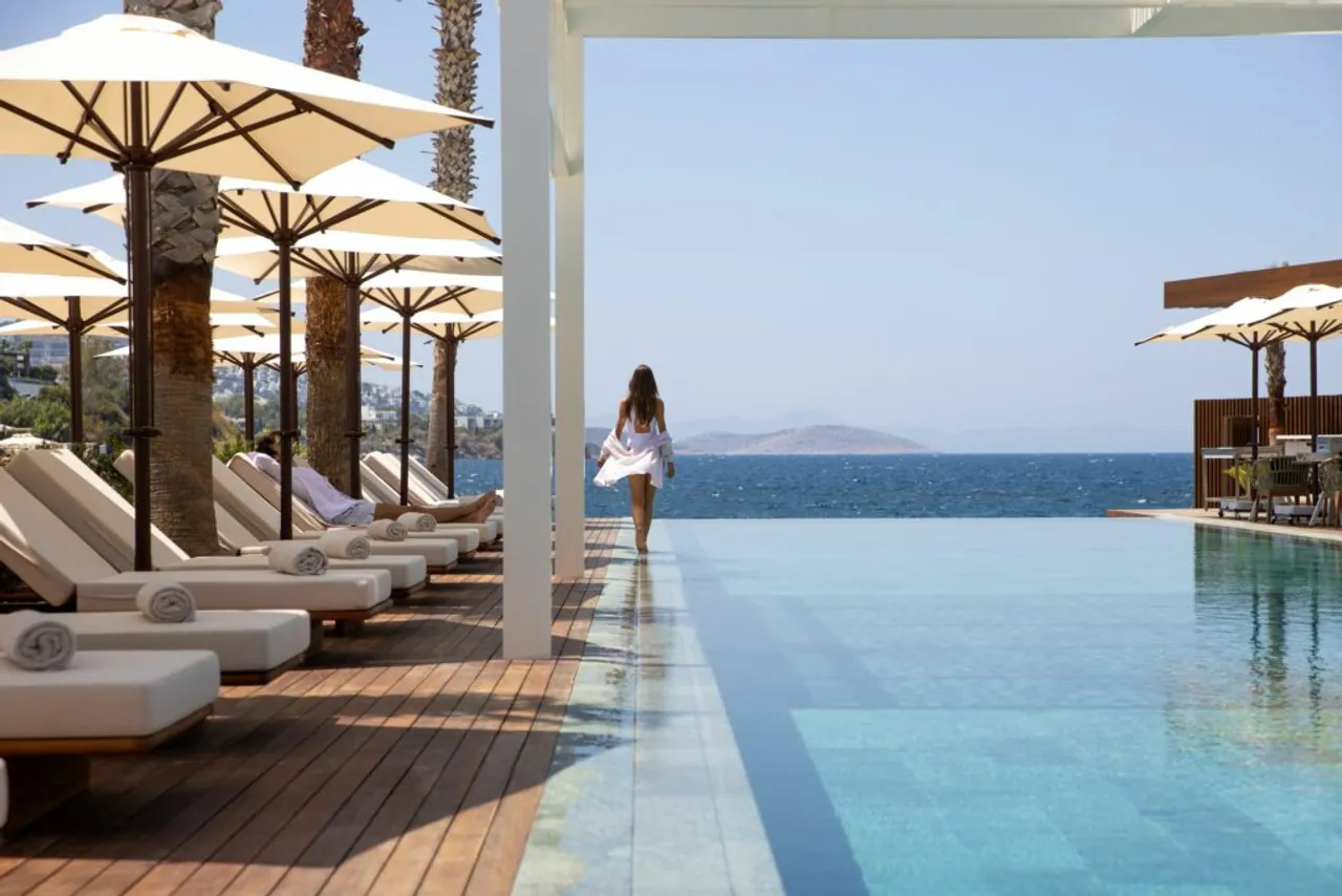 Yalikavak Marina Hotel by Social Living Collection — ภาพห้องพักและบรรยากาศ