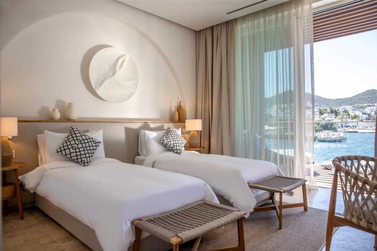 Yalikavak Marina Hotel by Social Living Collection — ภาพห้องพักและบรรยากาศ