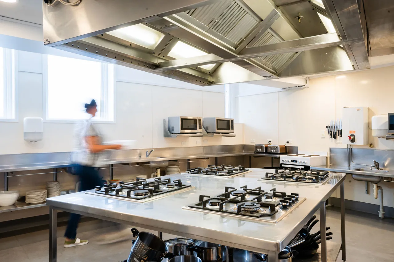 YHA Wellington — rooms and atmosphere