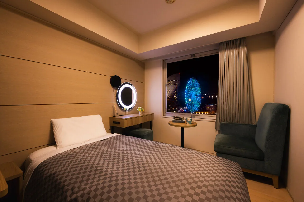 Yokohama Sakuragicho Washington Hotel — rooms and atmosphere