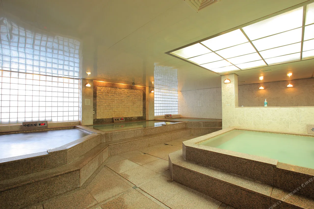 Yongpyong Resort — rooms and atmosphere