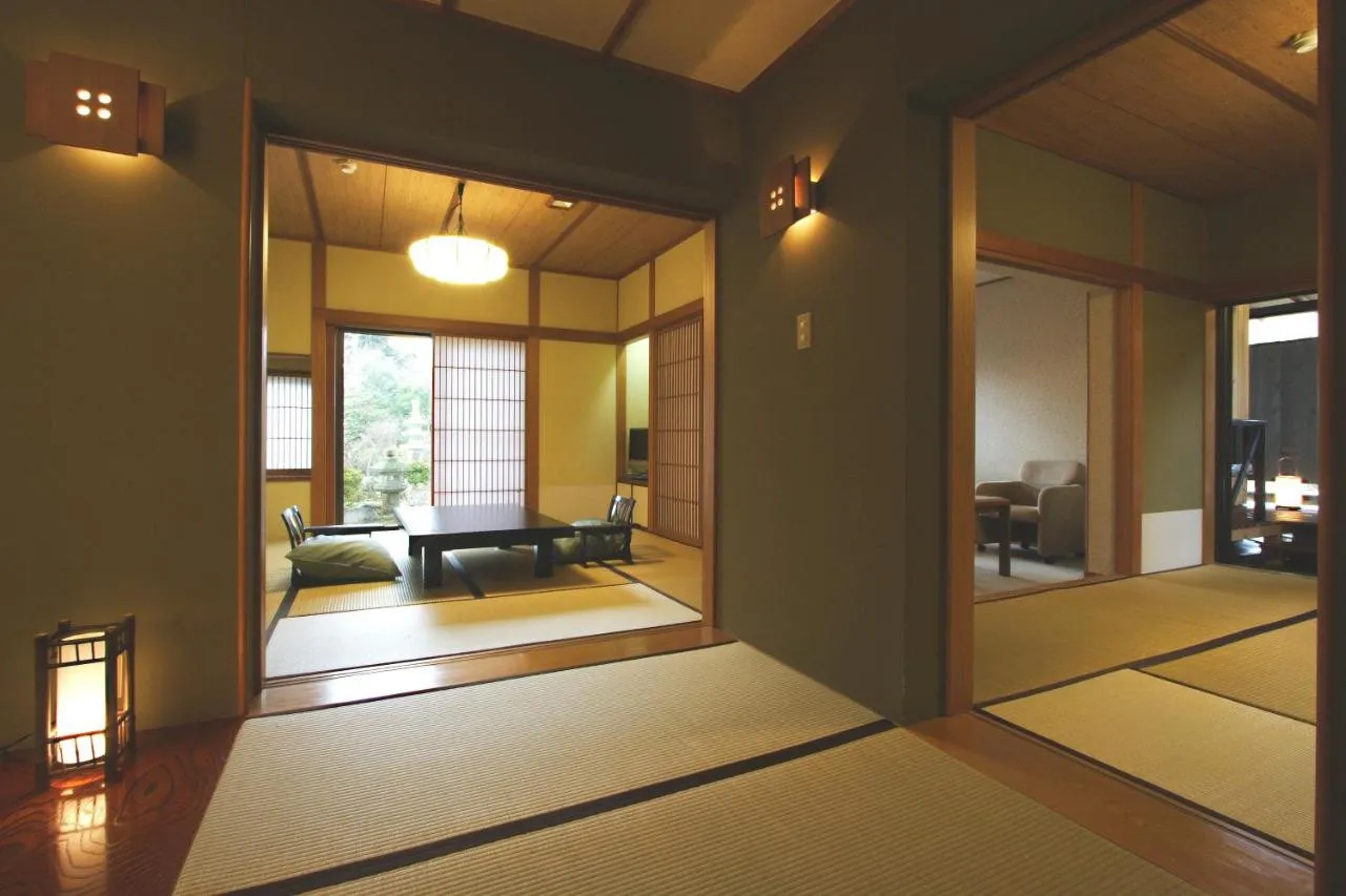 Yoshimatsu — rooms and atmosphere