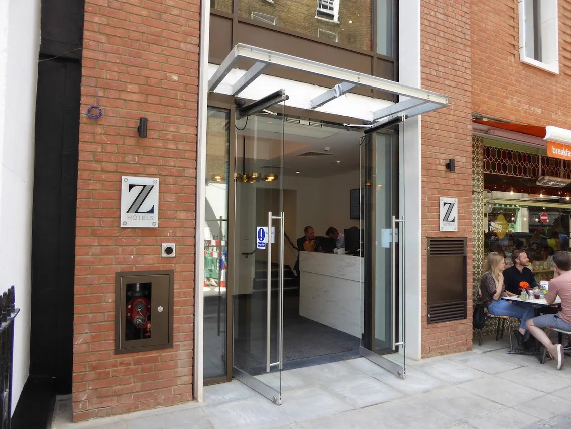 Z Hotel Tottenham Court Road — rooms and atmosphere