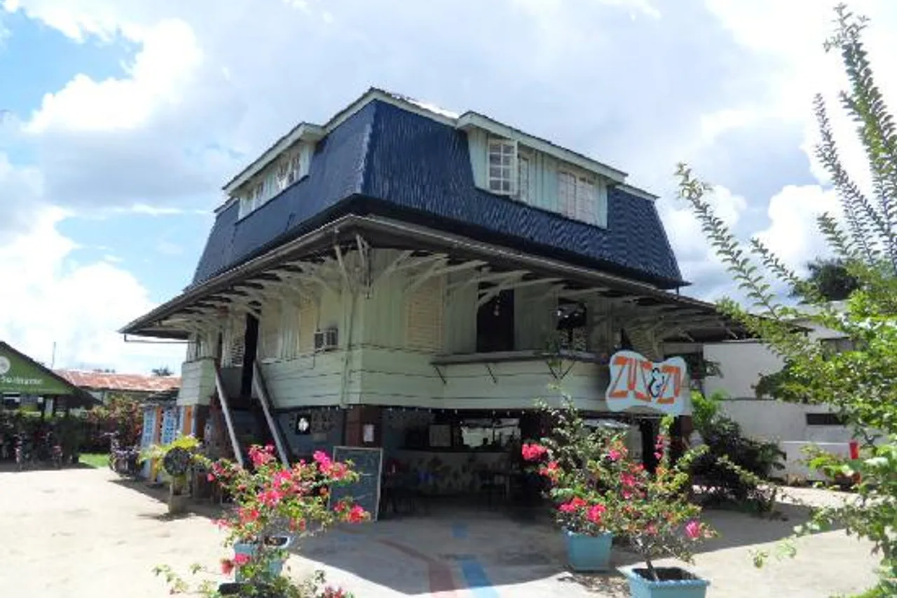 Zus &amp; Zo Guesthouse — ภาพห้องพักและบรรยากาศ
