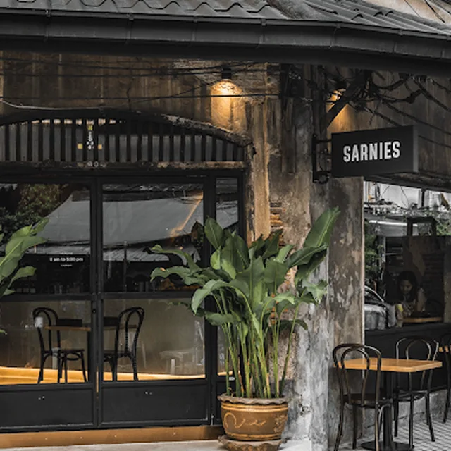 Sarnies Bangkok – Tom Yum Eggs Benedict ในกรุงเทพฯ