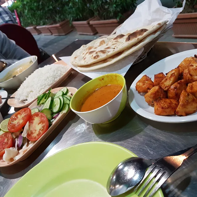 Ravi Restaurant – Mutton Peshawari ในดูไบ