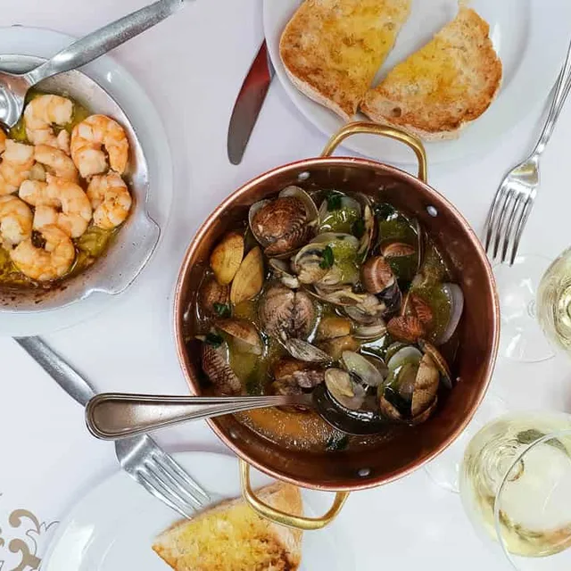 Cervejaria Ramiro – กุ้งไทเกอร์ตัวยักษ์ย่างเนย ในลิสบอน