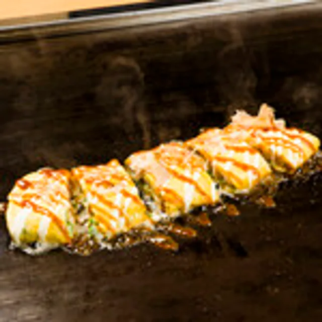 สึรุฮาชิ ฟูเก็ตสึ (Tsuruhashi Fugetsu) – โมดันยากิ (Modanyaki) ในโอซาก้า
