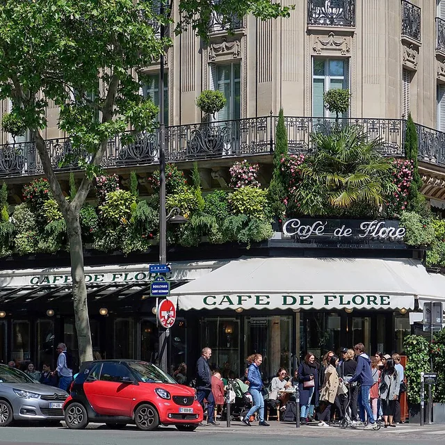 กาเฟ่ เดอ ฟลอร์ (Café de Flore) – เวลช์แรร์บิต (Welsh rarebit) ในปารีส