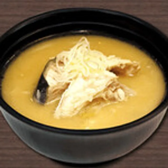 ซูชิซันไม (Sushi Zanmai) – โทคุเซย์ ซูชิซันไม (ชุดนิงิริรวมพร้อมซุปมิโสะ) ในโตเกียว